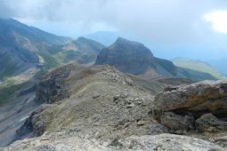 Bergklub: Piz Tuf (2834 m.ü.M.)